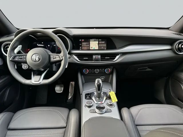 Alfa Romeo Stelvio AT8 Q4 Turbo Veloce