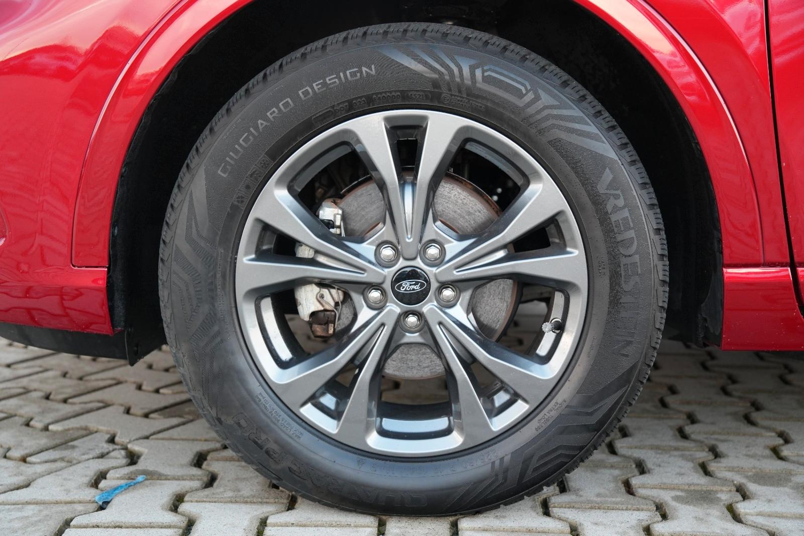 Ford Kuga Hybrid Plug in Hybrid ST Line