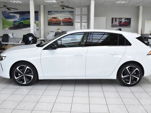 Opel Astra 1.2 Turbo Elegance