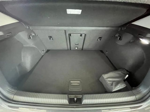 Volkswagen Golf Rabbit TSI