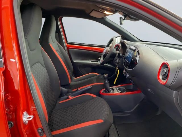 Toyota Aygo X Bi-Tone Hatchback