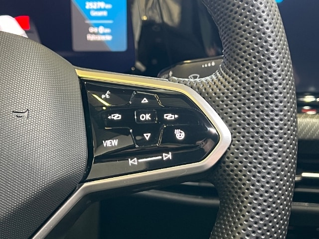 Volkswagen Golf 1.5 eTSI DSG Golf VIII Variant