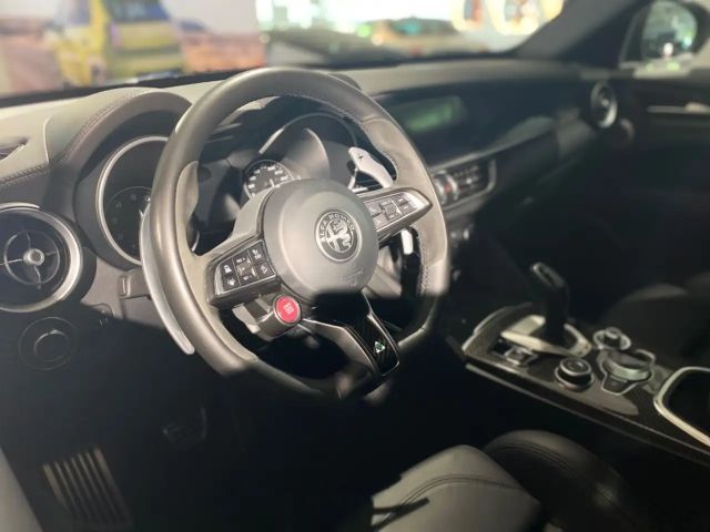 Alfa Romeo Stelvio Quadrifoglio