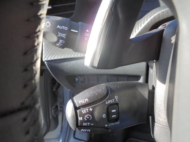 Peugeot E-208 Allure Pack Hybrid