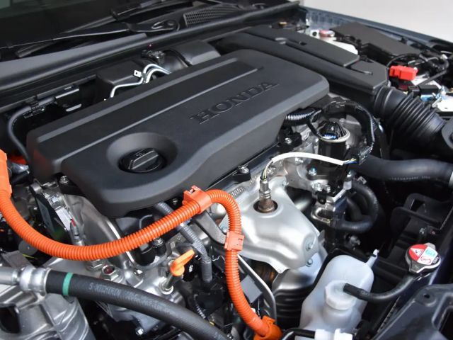 Honda Civic Elegance e:HEV