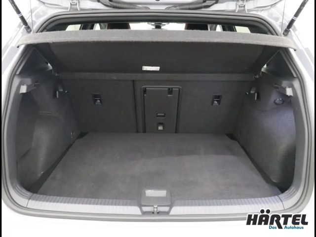 Volkswagen Golf 2.0 TSI DSG GTI Style