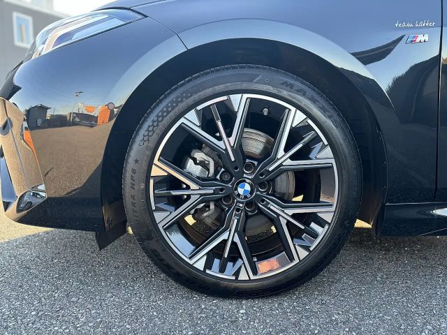 BMW 120 120i M-Sport Sedan