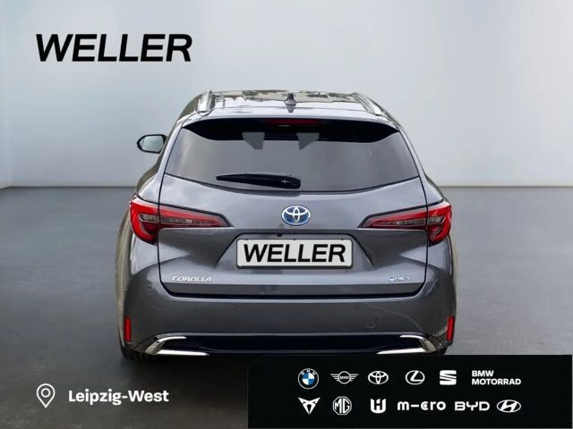 Toyota Corolla Hybride Team D