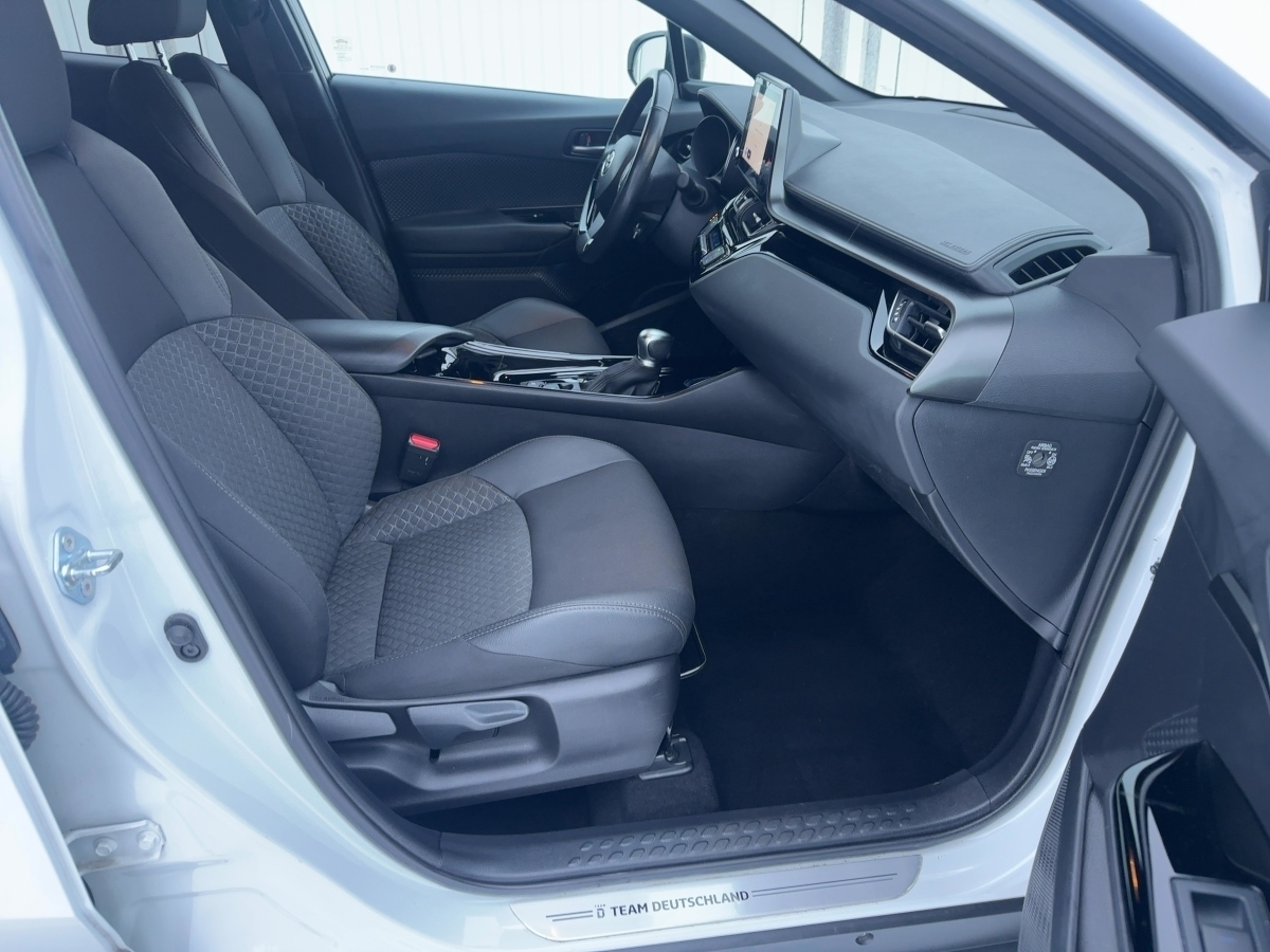 Toyota C-HR 5-deurs Bi-Tone