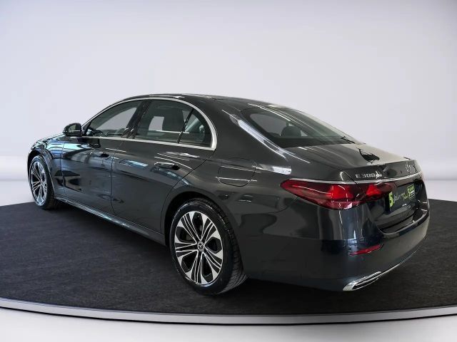 Mercedes-Benz E 300 E 300 de Sedan