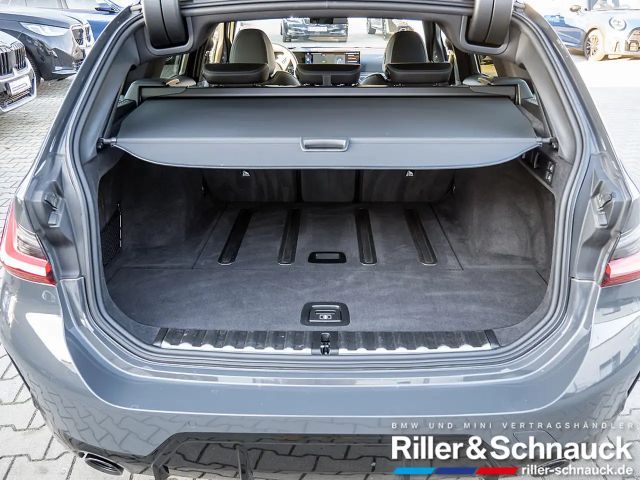 BMW 320 320d M-Sport Touring xDrive