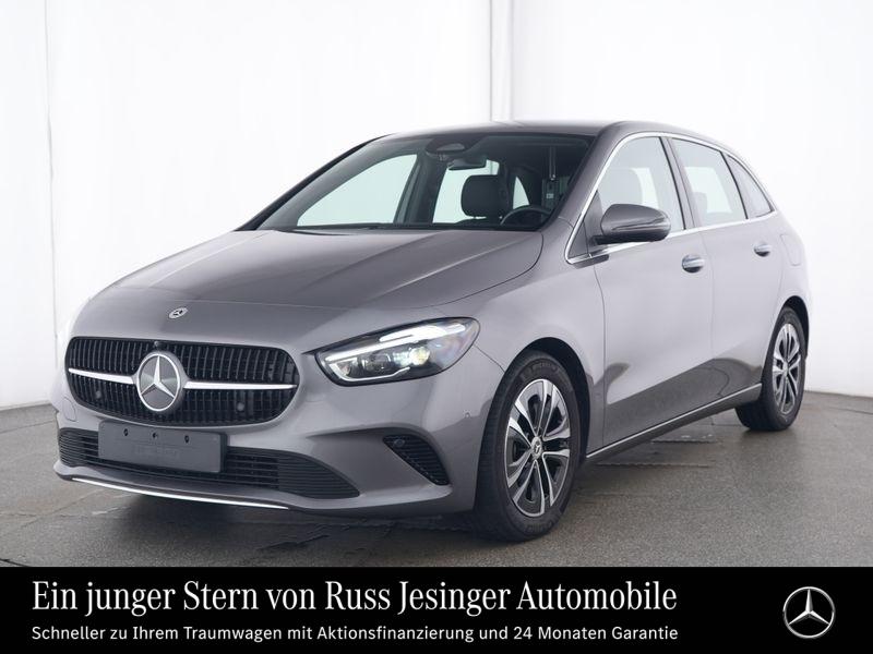 Mercedes-Benz B 180 Sedan