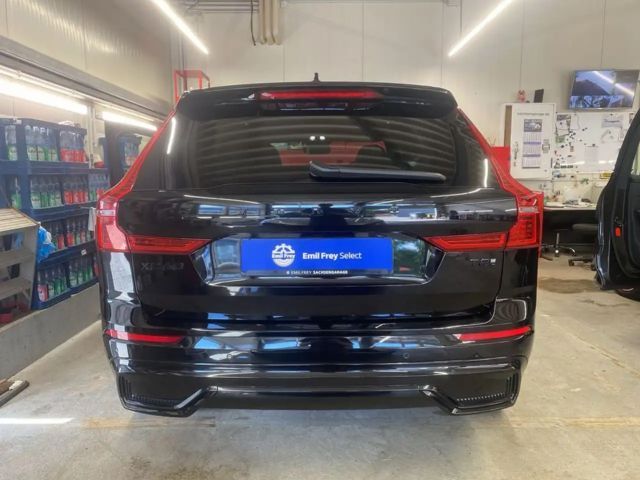 Volvo XC60 AWD Plus T8