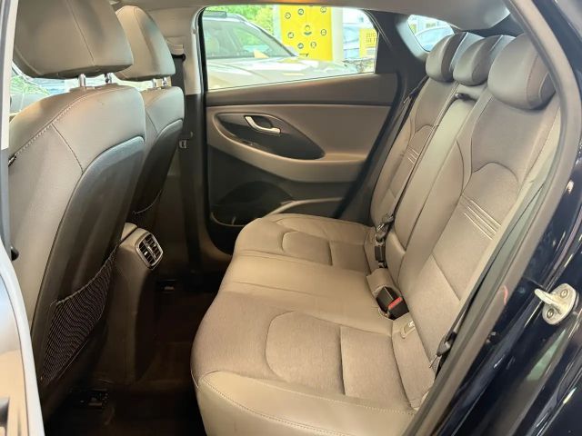 Hyundai i30 Hybrid Prime