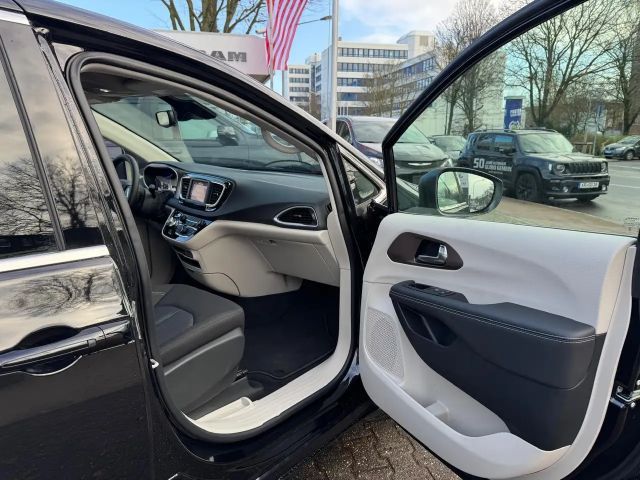 Chrysler Pacifica Chrysler Pacifica 3.6l V6 SXT 3,99% Finanzierung m