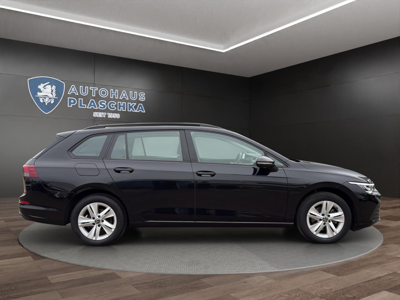 Volkswagen Golf 1.5 TSI Golf VIII Life