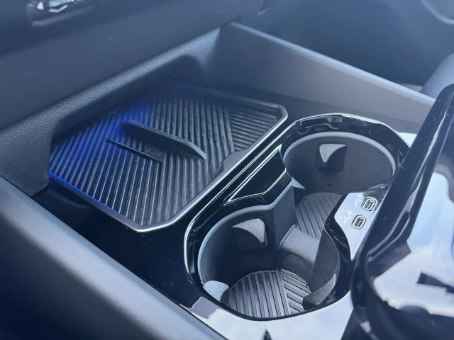 BMW 520 520i M-Sport Sedan