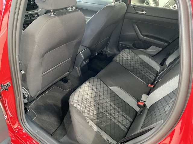 Volkswagen Taigo 1.0 TSI DSG R-Line