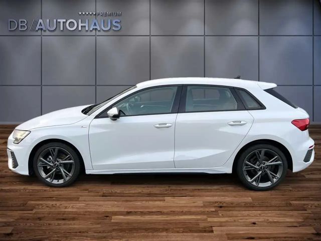 Audi A3 1.0 TFSI S-Line Sedan