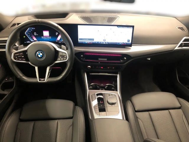 BMW 330 330e Sedan xDrive