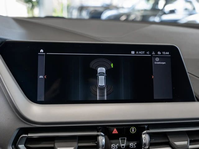 BMW 116 116i Advantage pakket Sedan