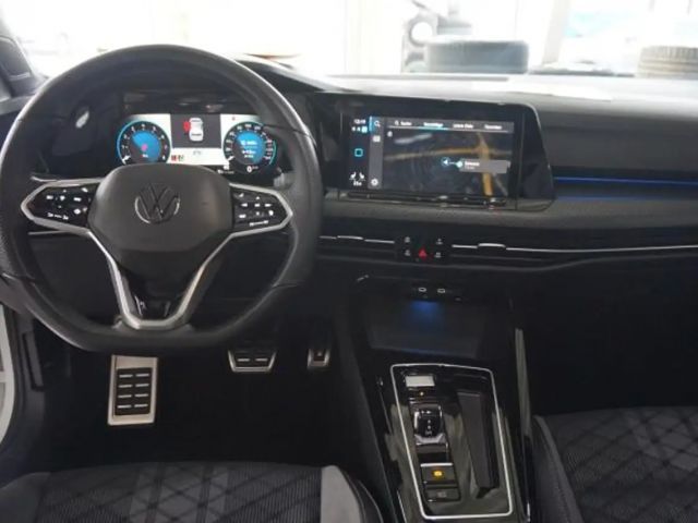 Volkswagen Golf DSG R-Line