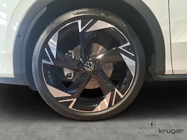 Volkswagen T-Roc 1.5 eTSI DSG R-Line