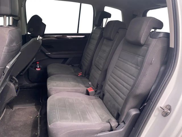 Volkswagen Touran 1.5 TSI DSG Highline