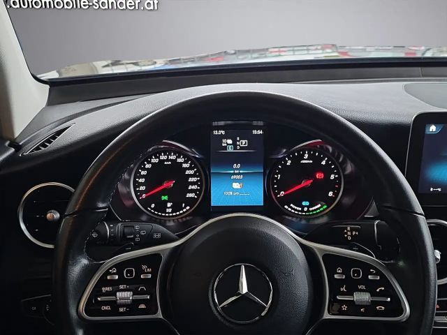 Mercedes-Benz GLC 300 4MATIC