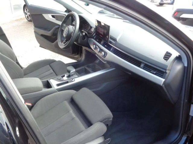 Audi A4 35 TDI Avant S-Tronic