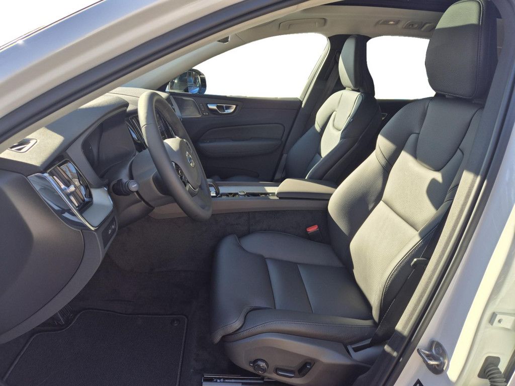 Volvo XC60 AWD Dark Plus Recharge T6