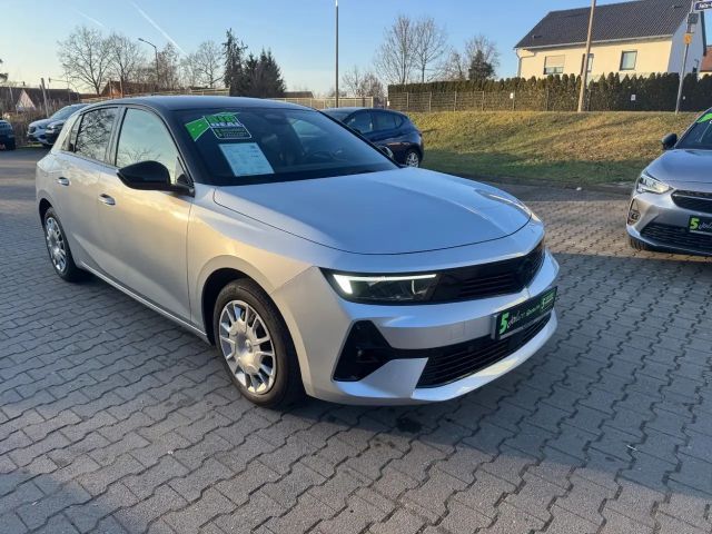 Opel Astra 1.2 Turbo