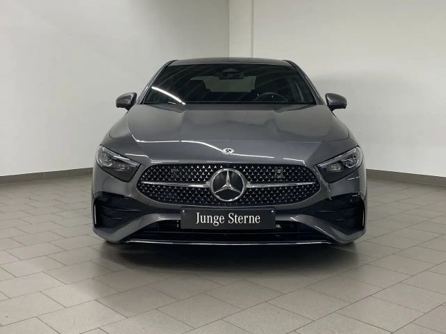 Mercedes-Benz A 200 AMG Line