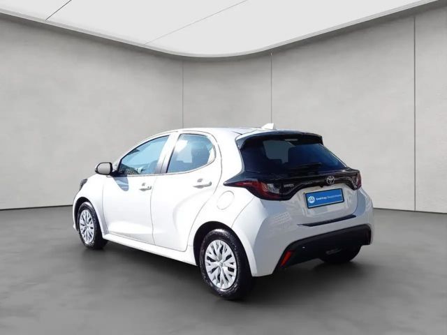Toyota Yaris Business Hybride