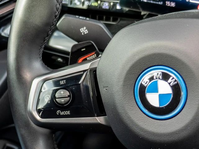 BMW 530 530e M-Sport Sedan