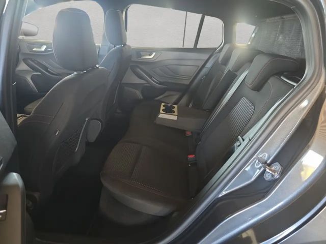 Ford Focus EcoBoost ST Line Wagon