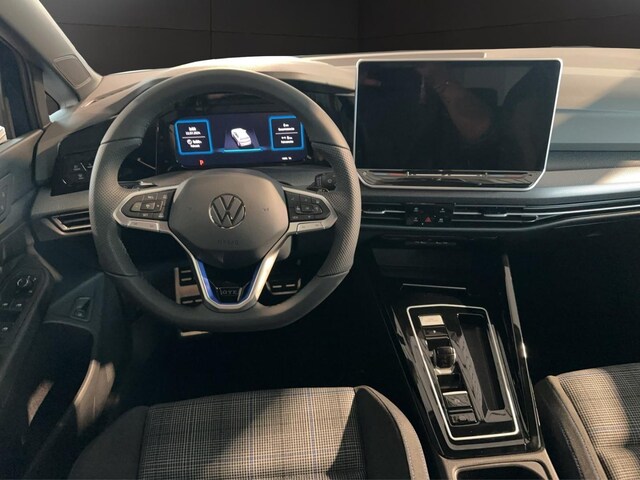 Volkswagen Golf 1.5 eTSI DSG GTE