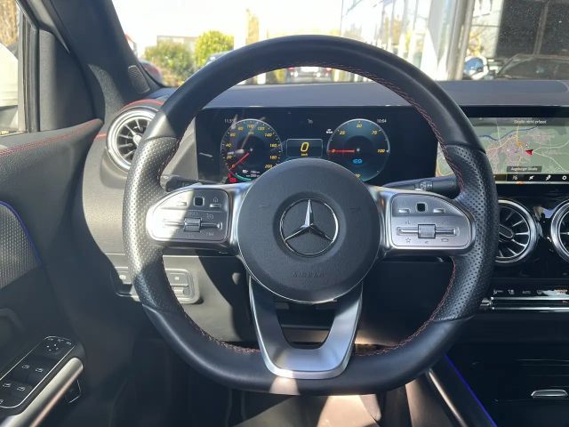 Mercedes-Benz EQA 350 4MATIC AMG Line