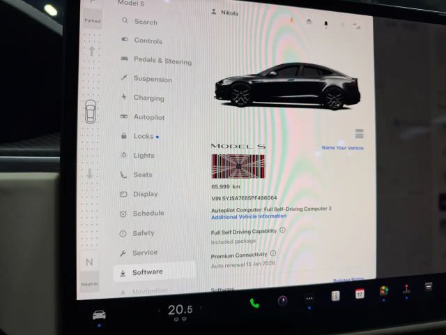 Tesla Model S Plaid