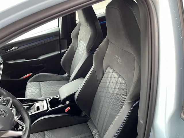 Volkswagen Golf 1.5 TSI R-Line Variant