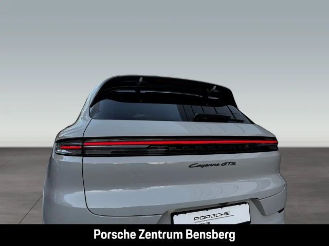 Porsche Cayenne GTS