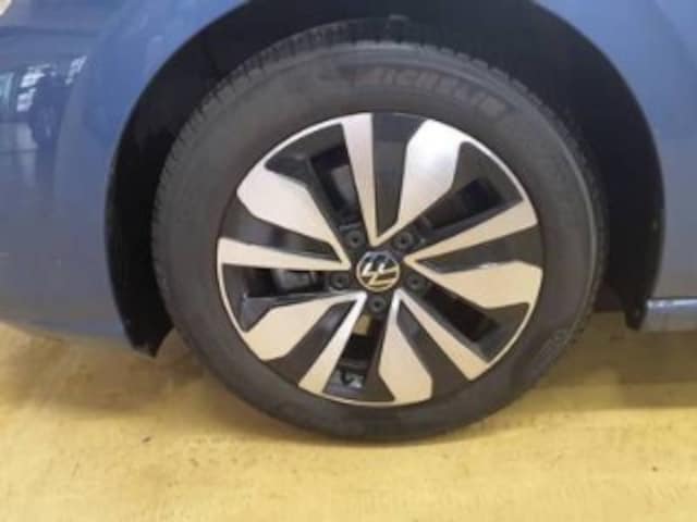 Volkswagen Golf 1.5 eTSI Golf VIII Variant