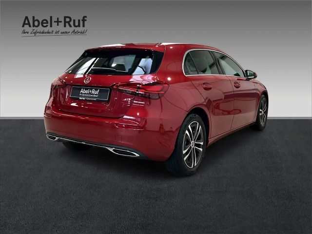 Mercedes-Benz A 180 Progressive