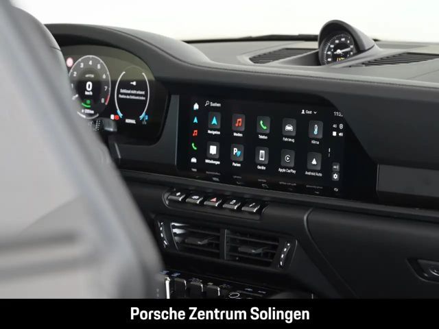 Porsche 992 Carrera Coupé GTS