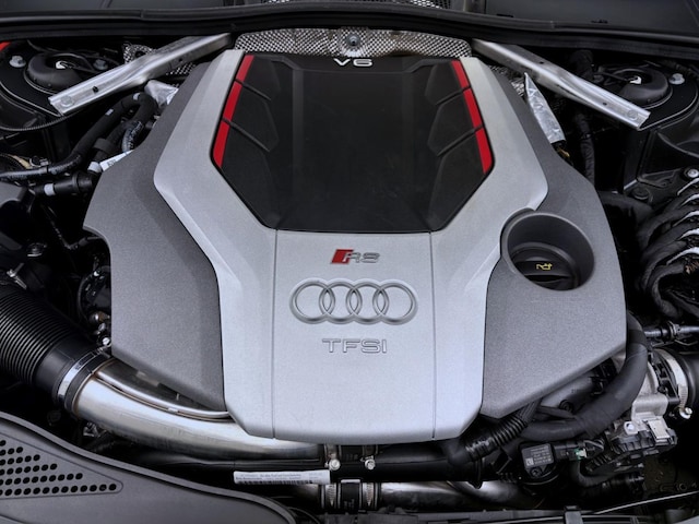 Audi RS4 Avant Quattro