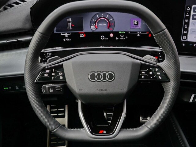 Audi Q3 S-Tronic