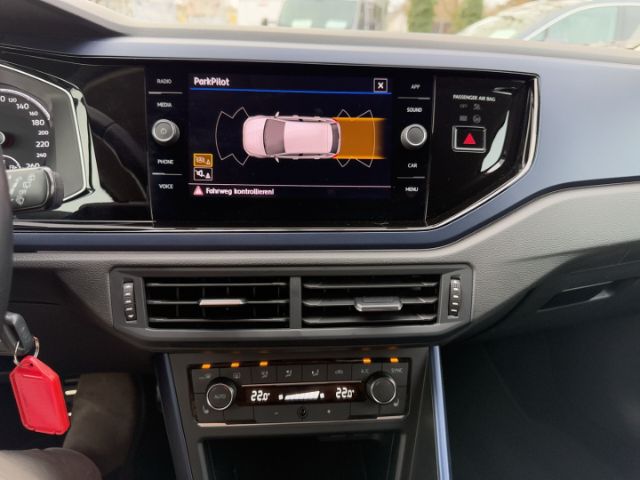 Volkswagen Polo 1.0 TSI DSG R-Line