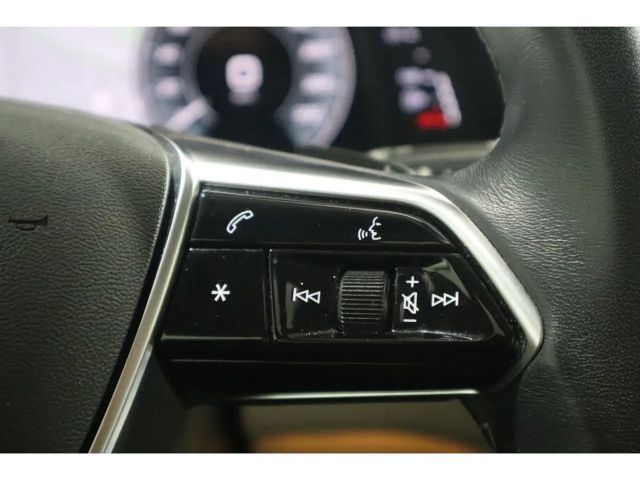 Audi A6 50 TFSI Avant Hybride Quattro