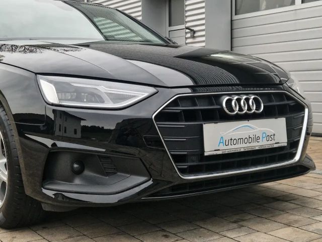 Audi A4 Avant S-Tronic