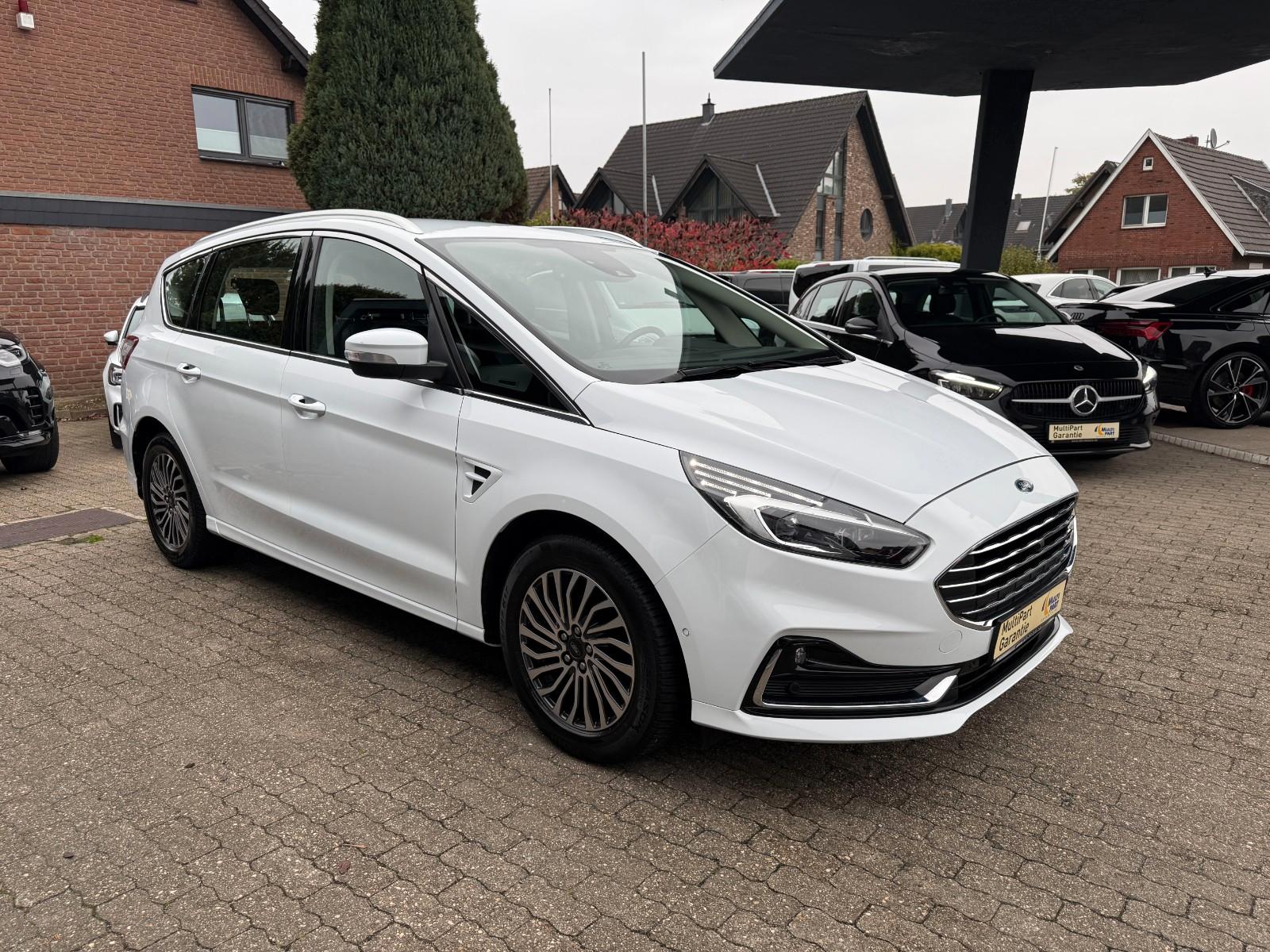 Ford S-Max Titanium
